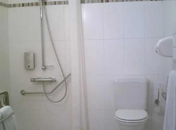 Logis Restaurant L'unique Menesqueville