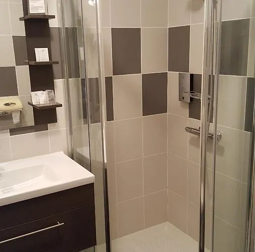 Logis Restaurant L'unique Menesqueville